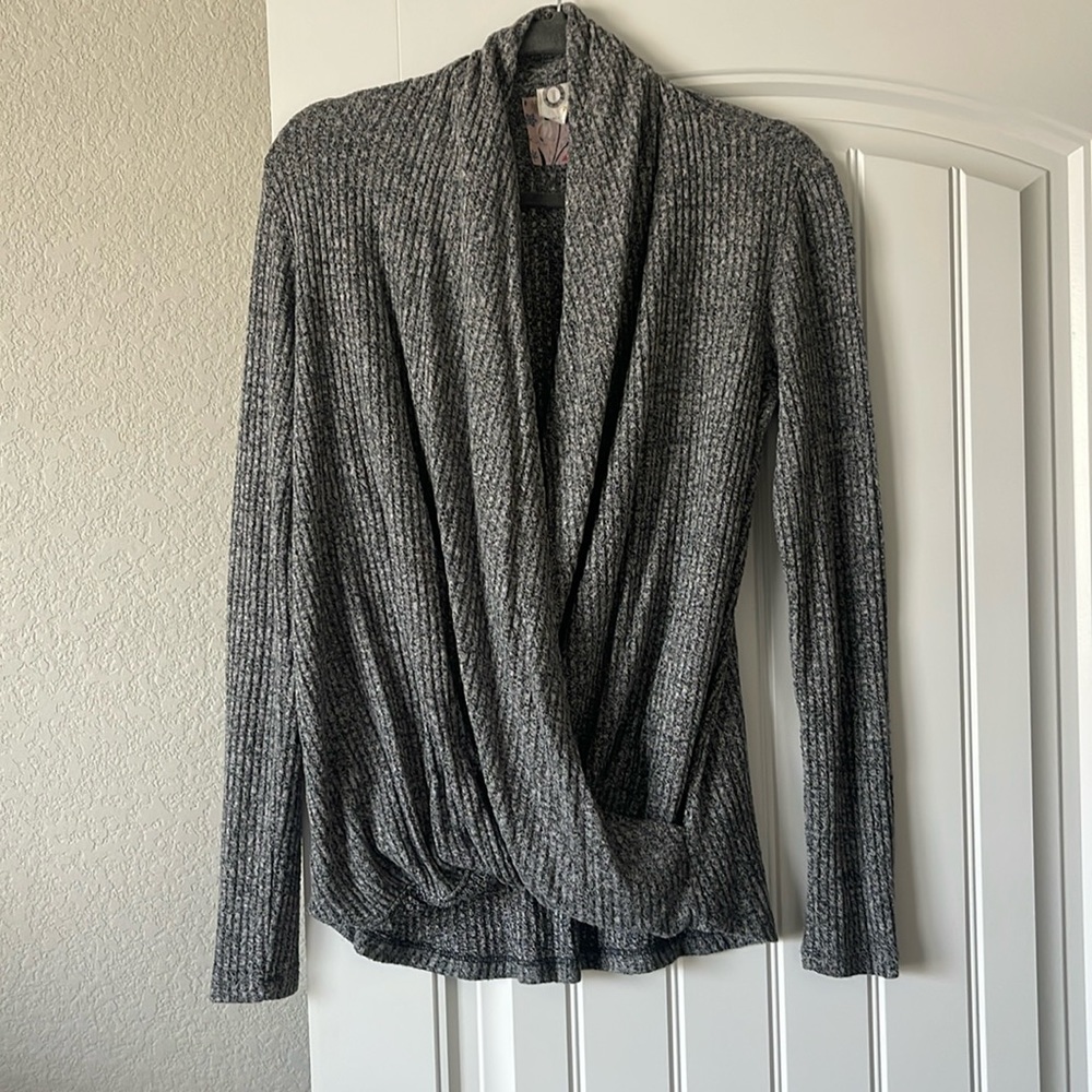 Anthropologie Akemi + Kin charcoal grey wrap front sweater